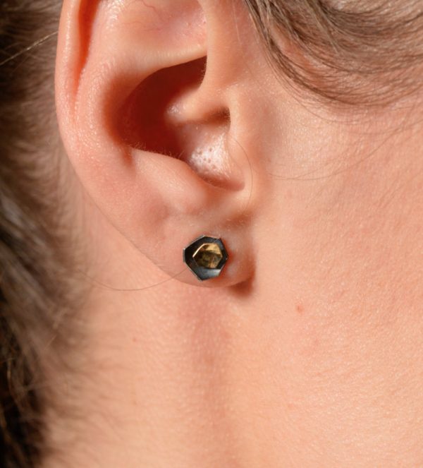 LILIE&WHITE Boucles D’Oreilles Clous Triangle Noir – Design Géométrique Élégant Et Minimaliste Pour Femme